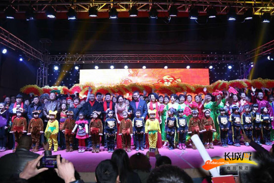 最后的大团圆。段大成提供